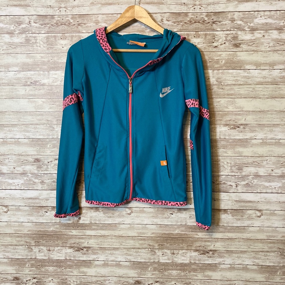 Nike Dri-Fit Full Zipper Lightweight Hoodie